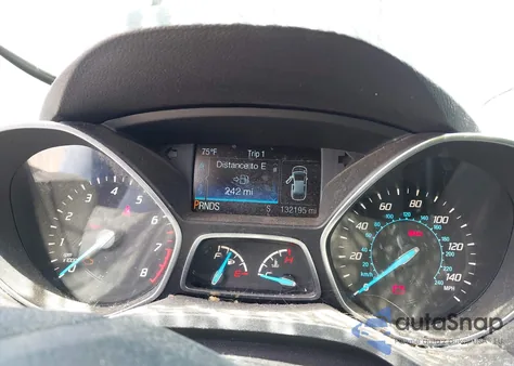 2016 Ford Escape Se z USA, uszkodzony, nr VIN 1FMCU9GX8GUB54852